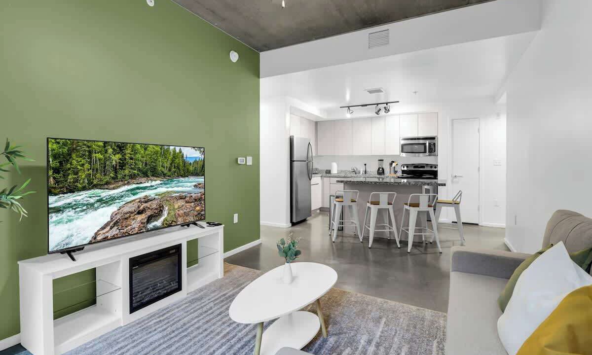 Photo of Livingroom in Evans Churchill