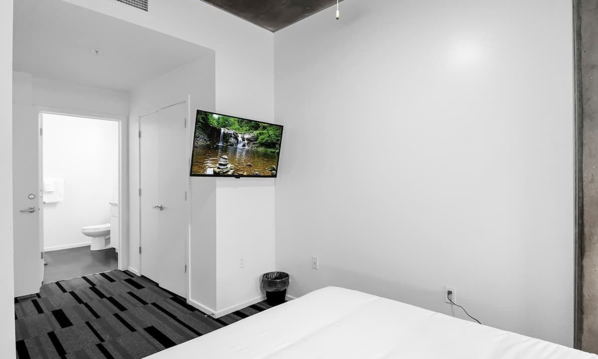 Photo of Bedroom in Evans Churchill