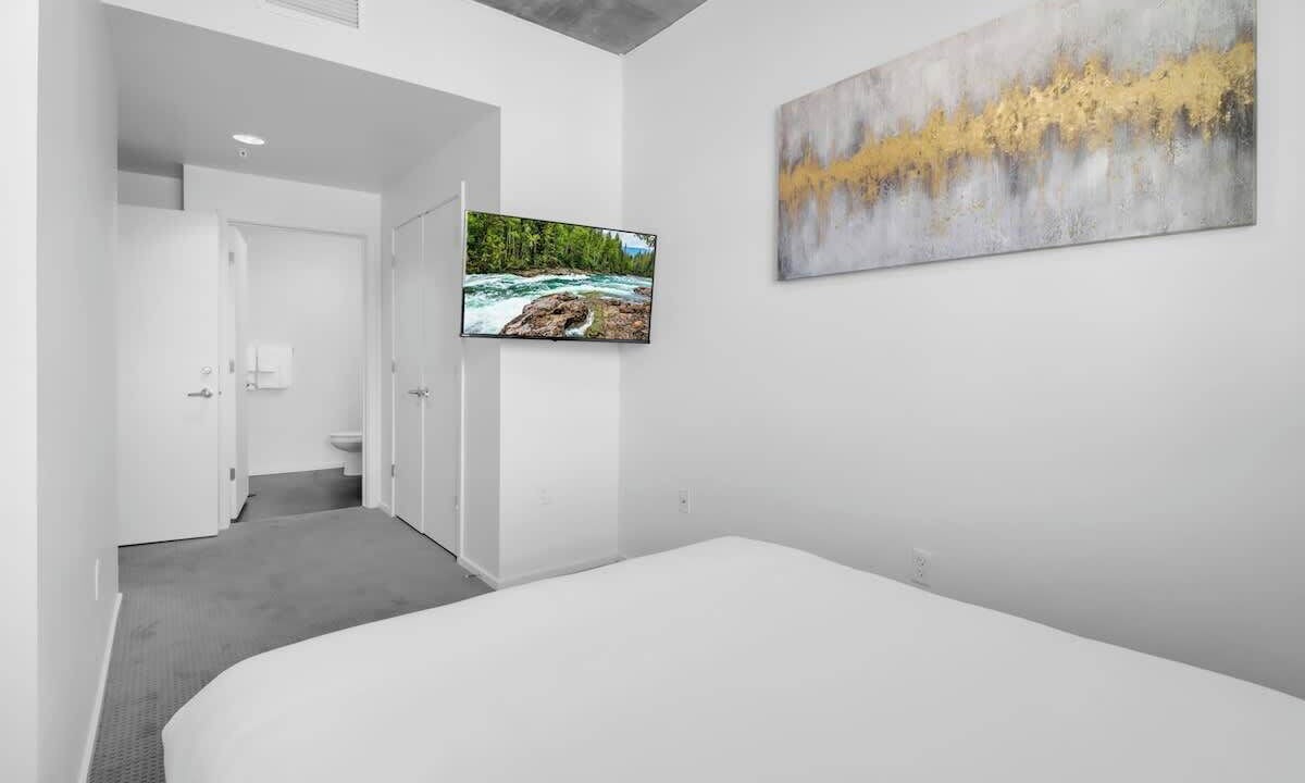 Photo of Bedroom in Evans Churchill