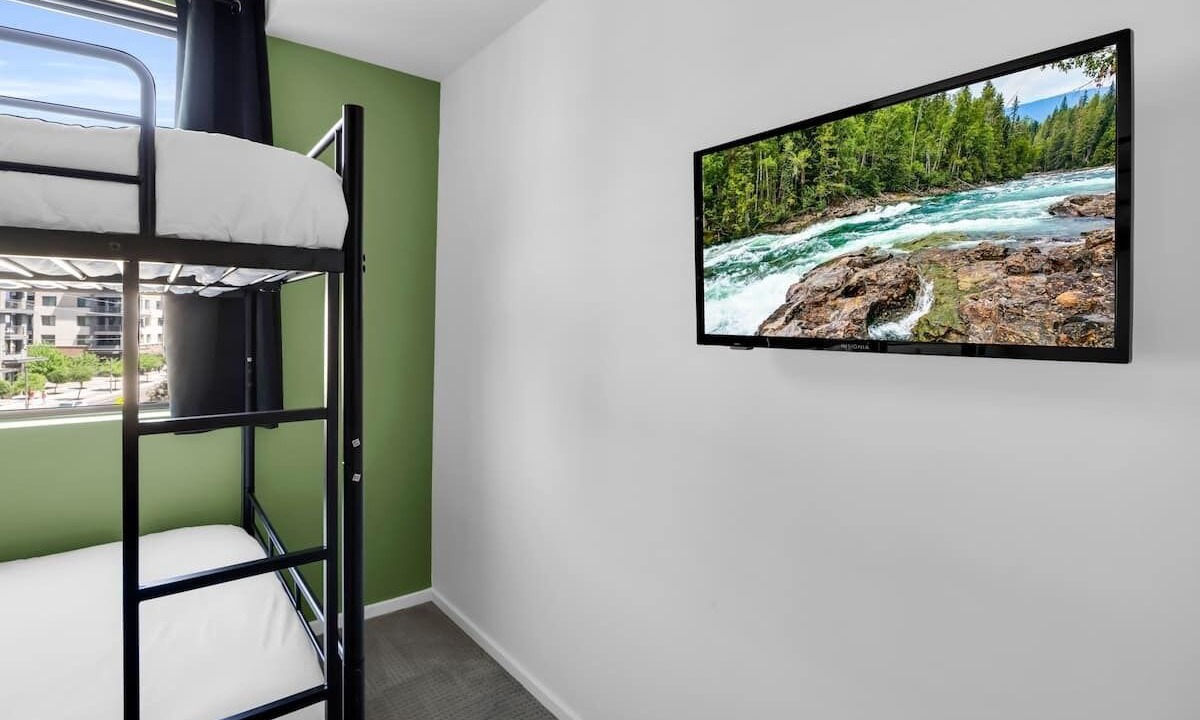 Photo of Bedroom in Evans Churchill