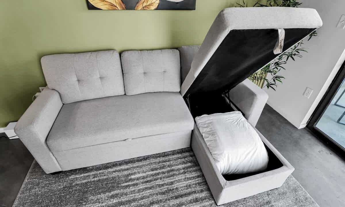 Photo of Livingroom in Evans Churchill