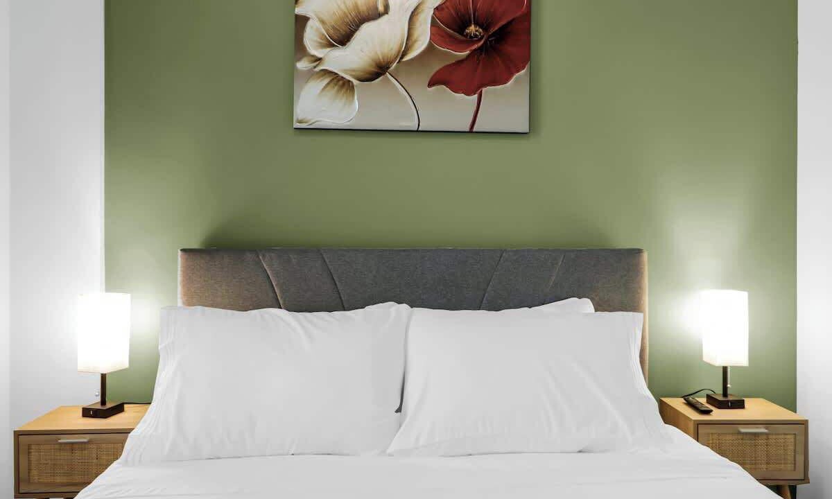 Photo of Bedroom in Evans Churchill