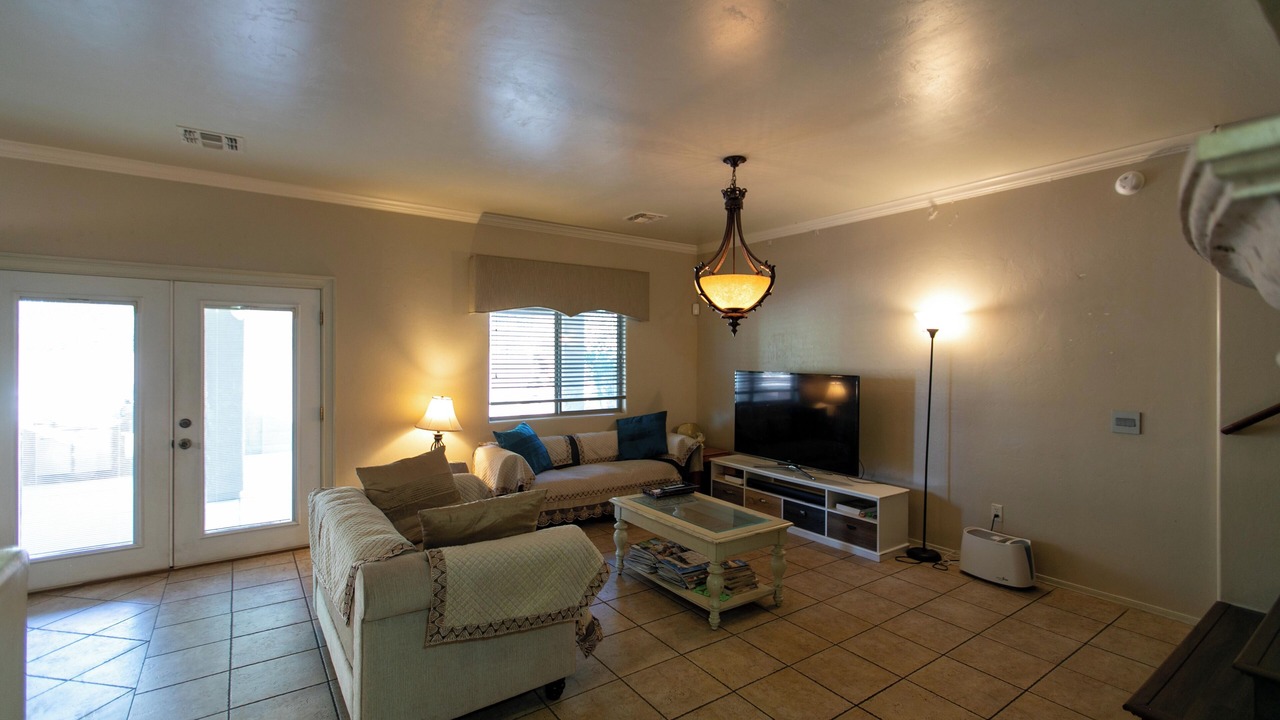 Photo of Livingroom in Tucson