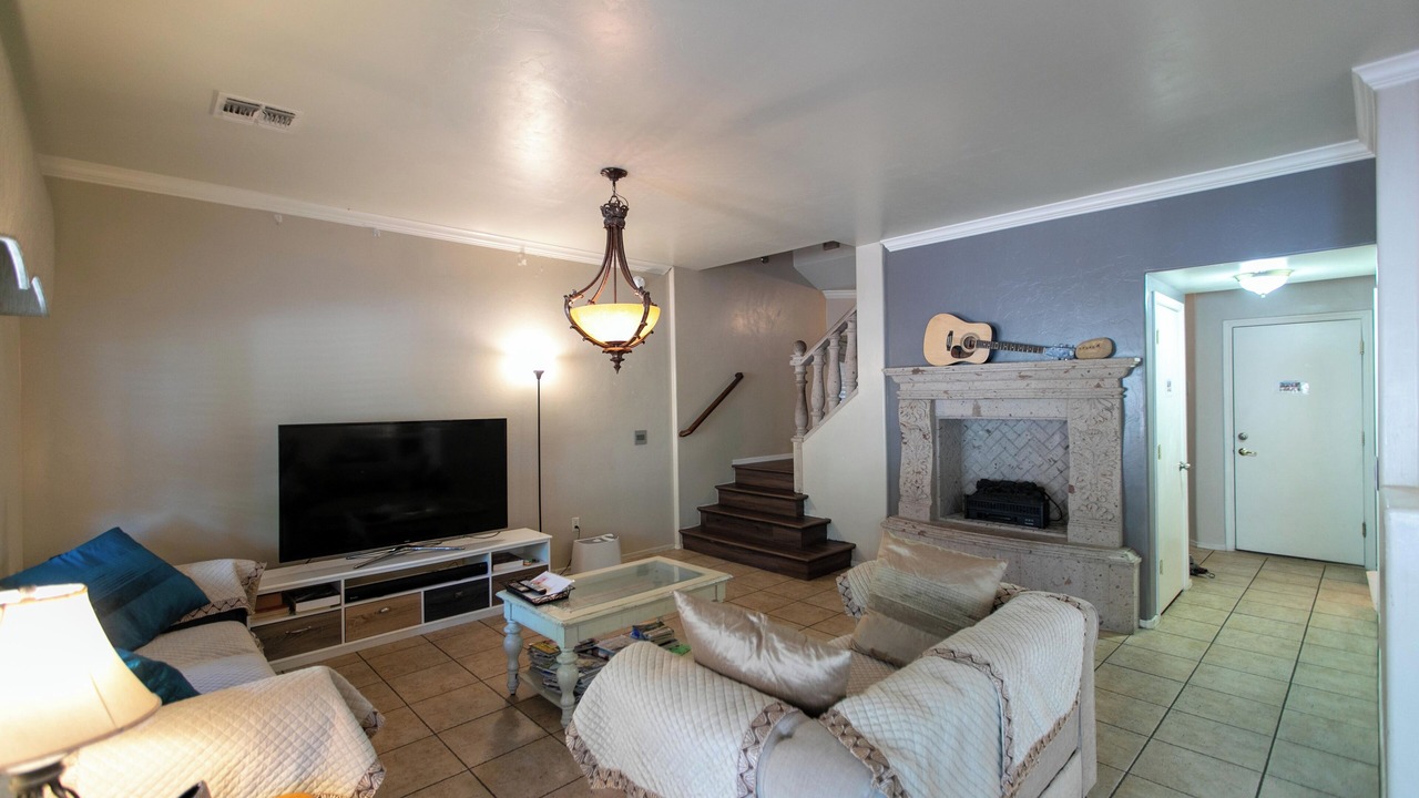 Photo of Livingroom in Tucson