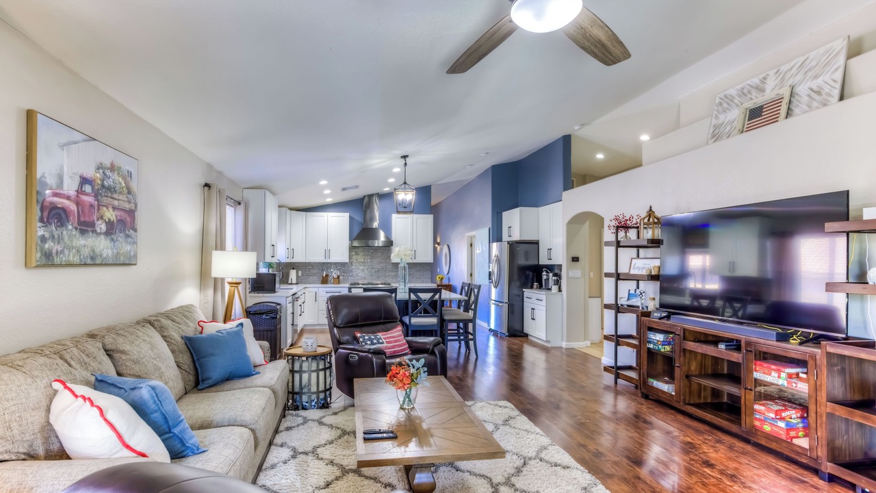 Photo of Livingroom in Casas Adobes