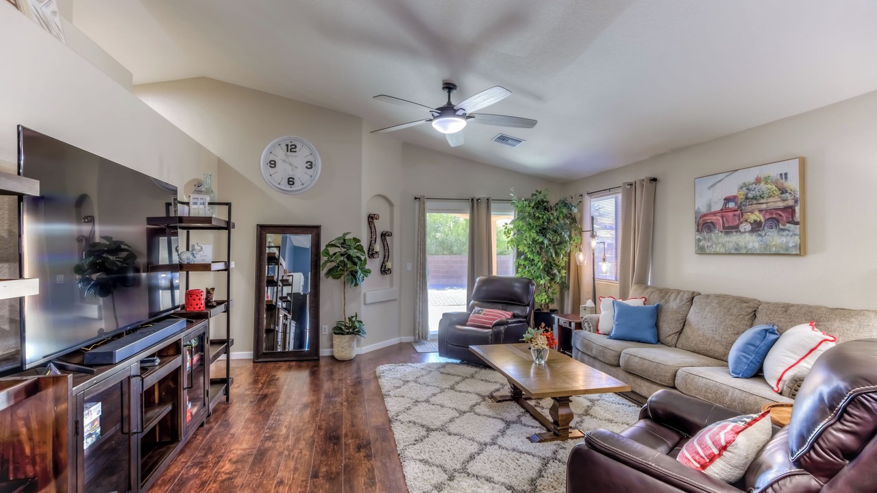 Photo of Livingroom in Casas Adobes