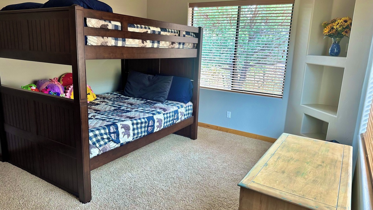 Photo of Bedroom in Iron Springs