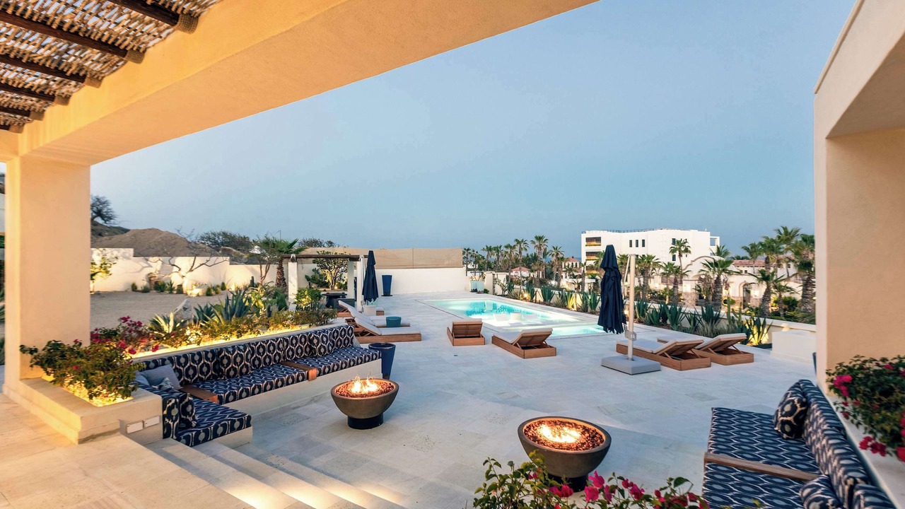 Photo of Patio Balcony in Buzzards
