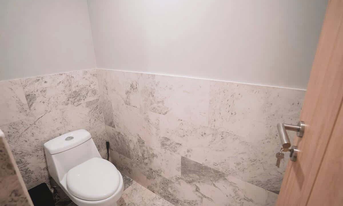 Photo of Bathroom in Hipodromo