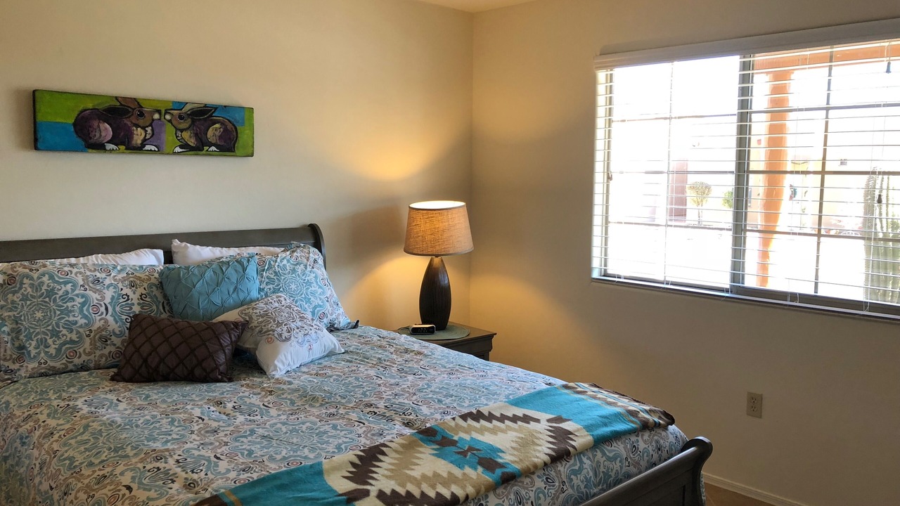 Photo of Bedroom in Green Valley