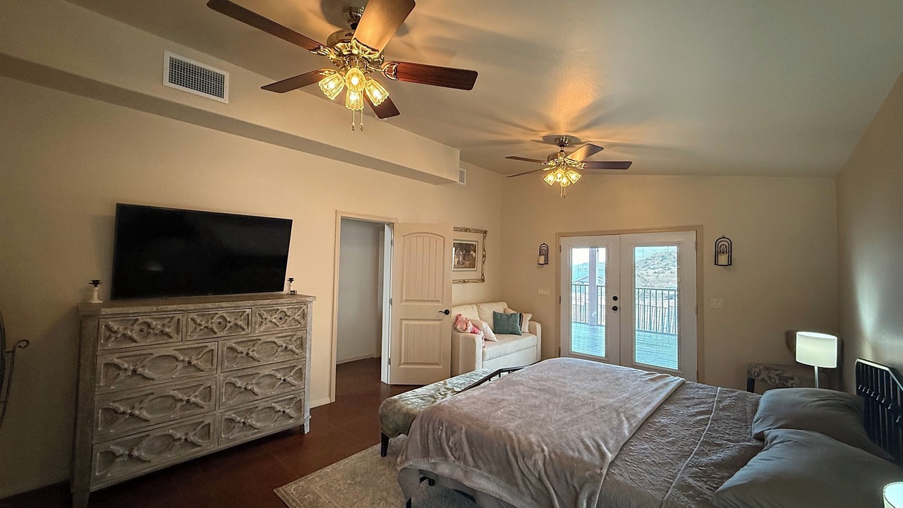 Photo of Bedroom in Tonto Basin