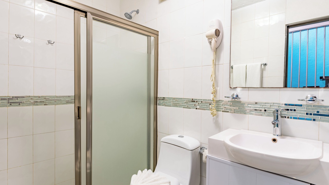 Photo of Bathroom in Zona Hotelera