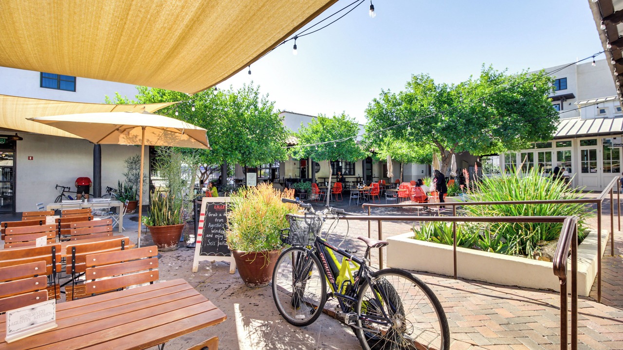 Photo of Outdoor in Menlo Park