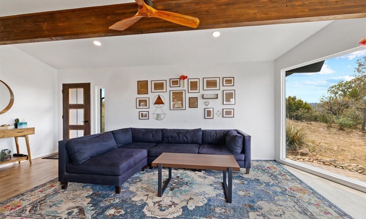 Photo of Livingroom in Prescott Heights