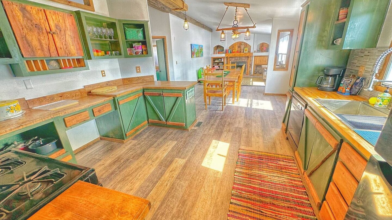Photo of Kitchen in Cottonwood-Verde Village