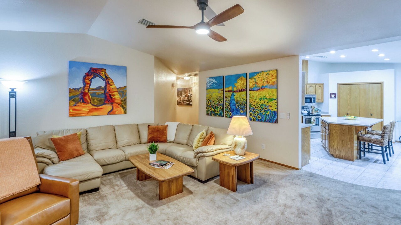 Photo of Livingroom in Lake Havasu City