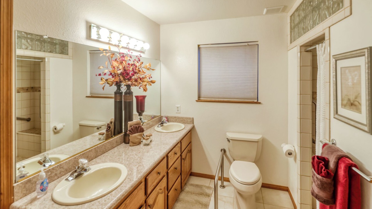 Photo of Bathroom in Lake Havasu City