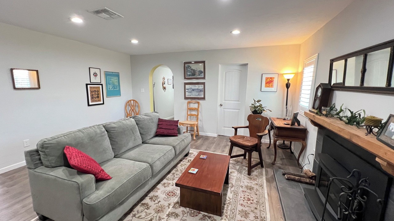 Photo of Livingroom in Campus Farm