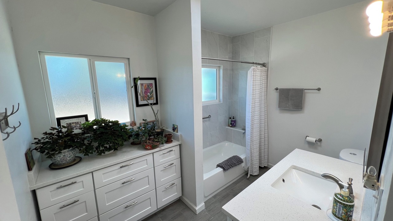 Photo of Bathroom in Campus Farm