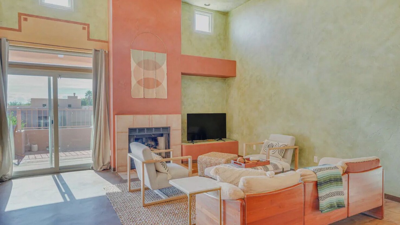 Photo of Livingroom in Starr Pass