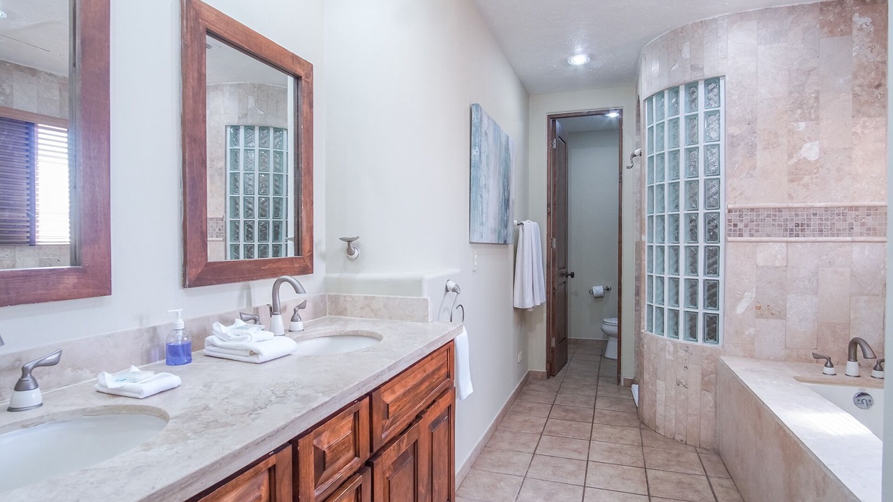 Photo of Bathroom in Sandy Beach