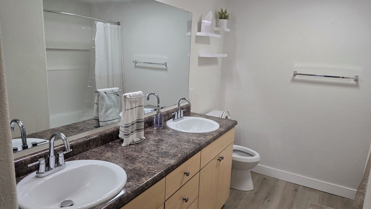 Photo of Bathroom in Pepper Ridge