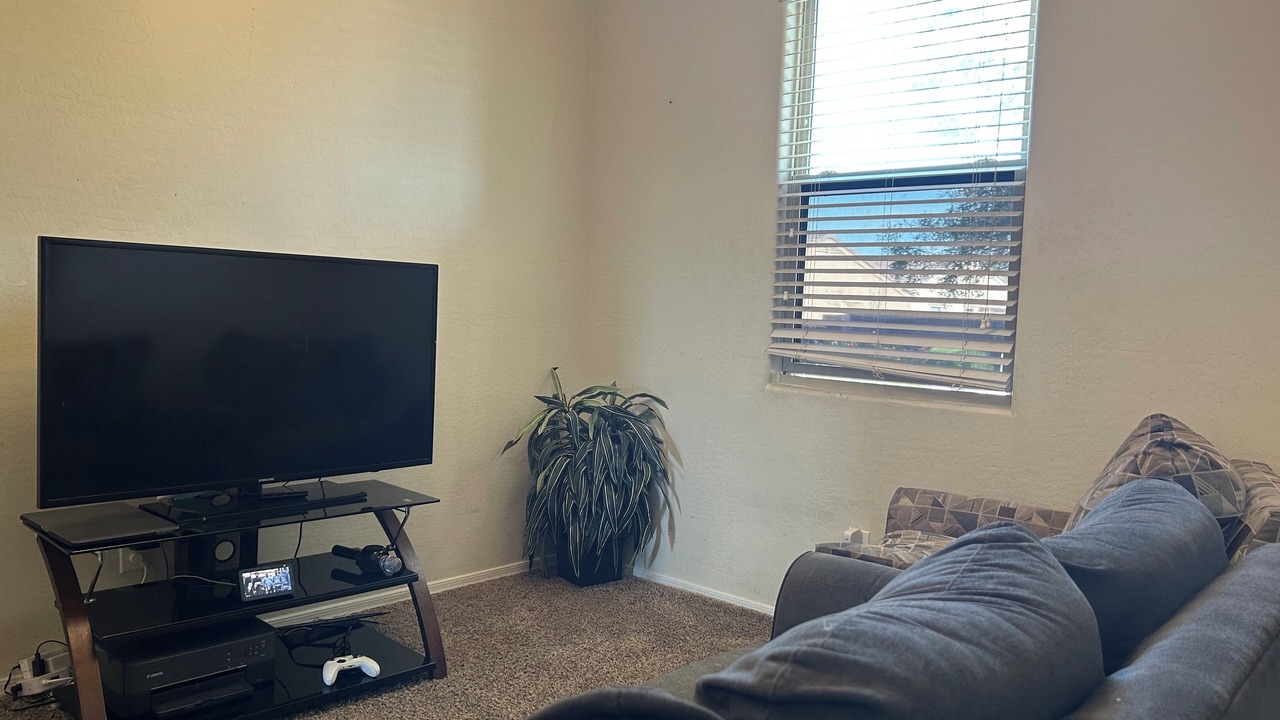 Photo of Livingroom in Maricopa