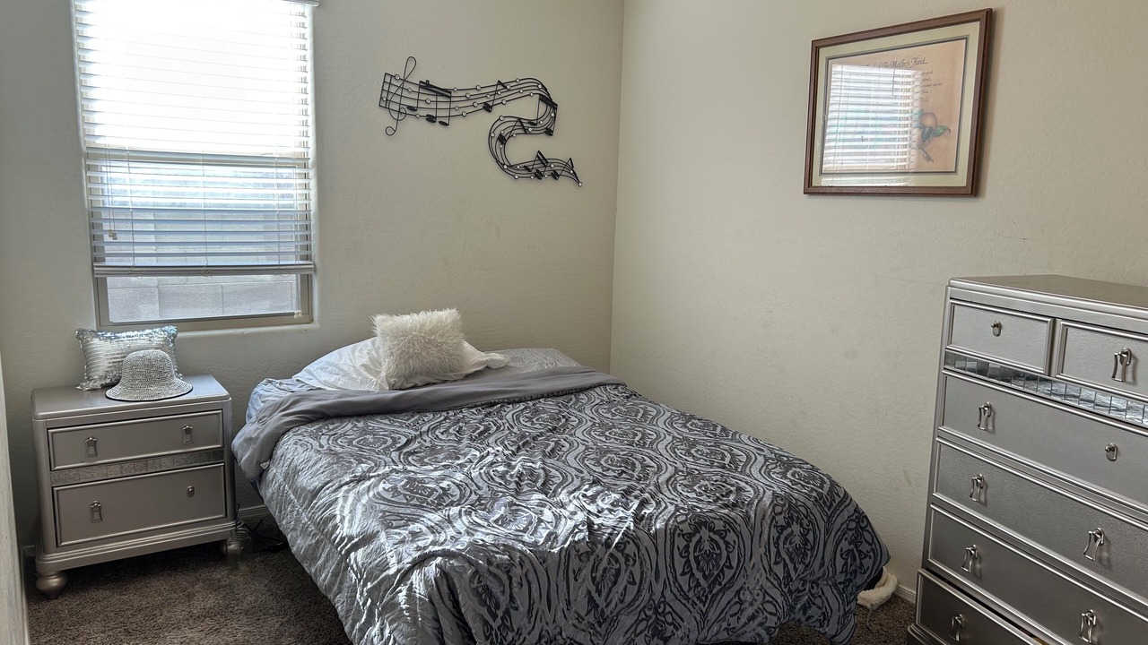 Photo of Bedroom in Maricopa
