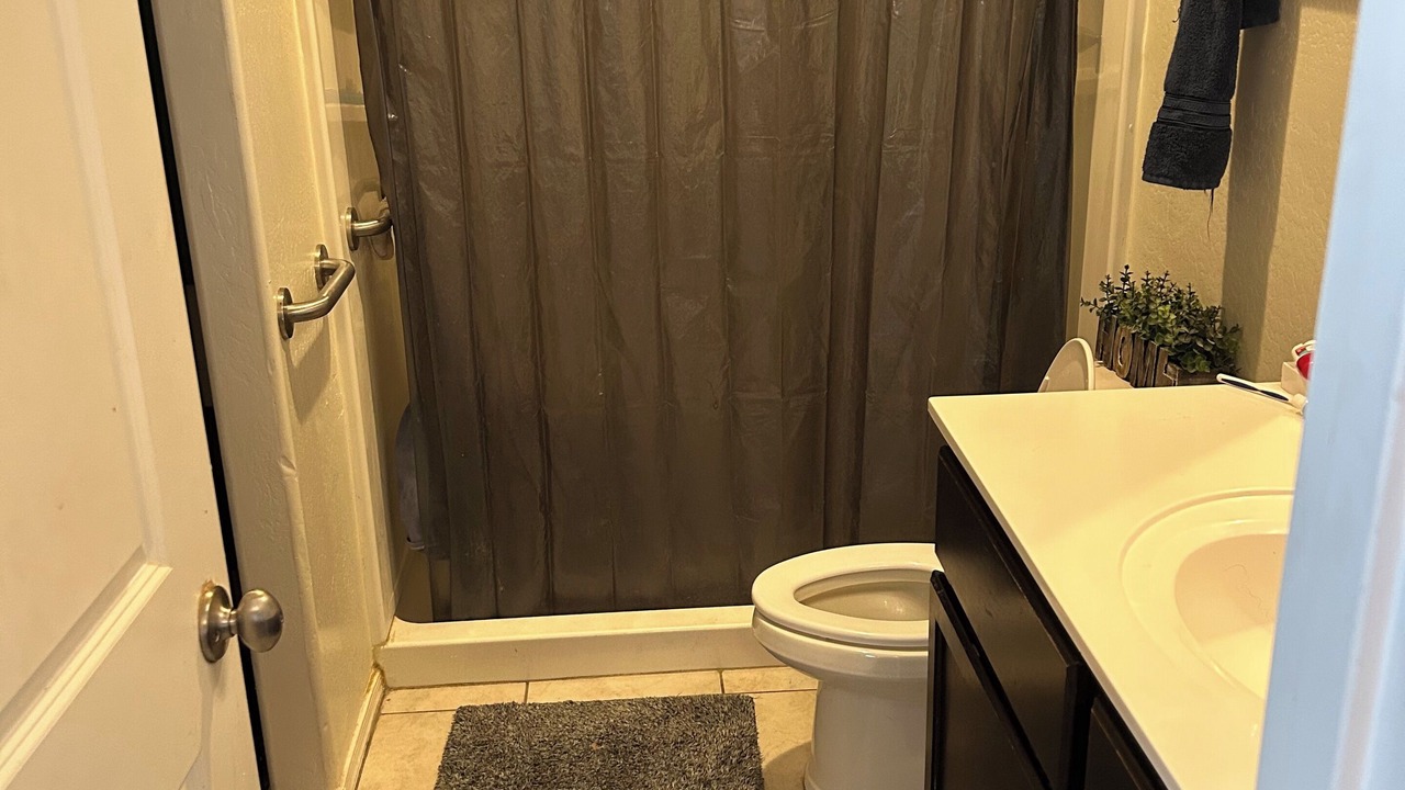 Photo of Bathroom in Maricopa