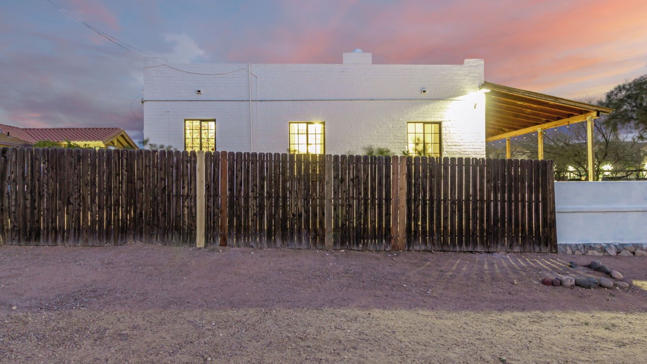 Photo of Outdoor in Feldman's