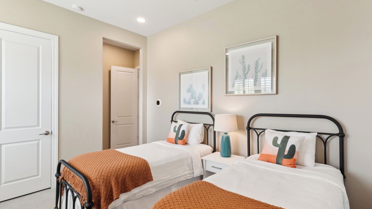Photo of Bedroom in Dove Mountain