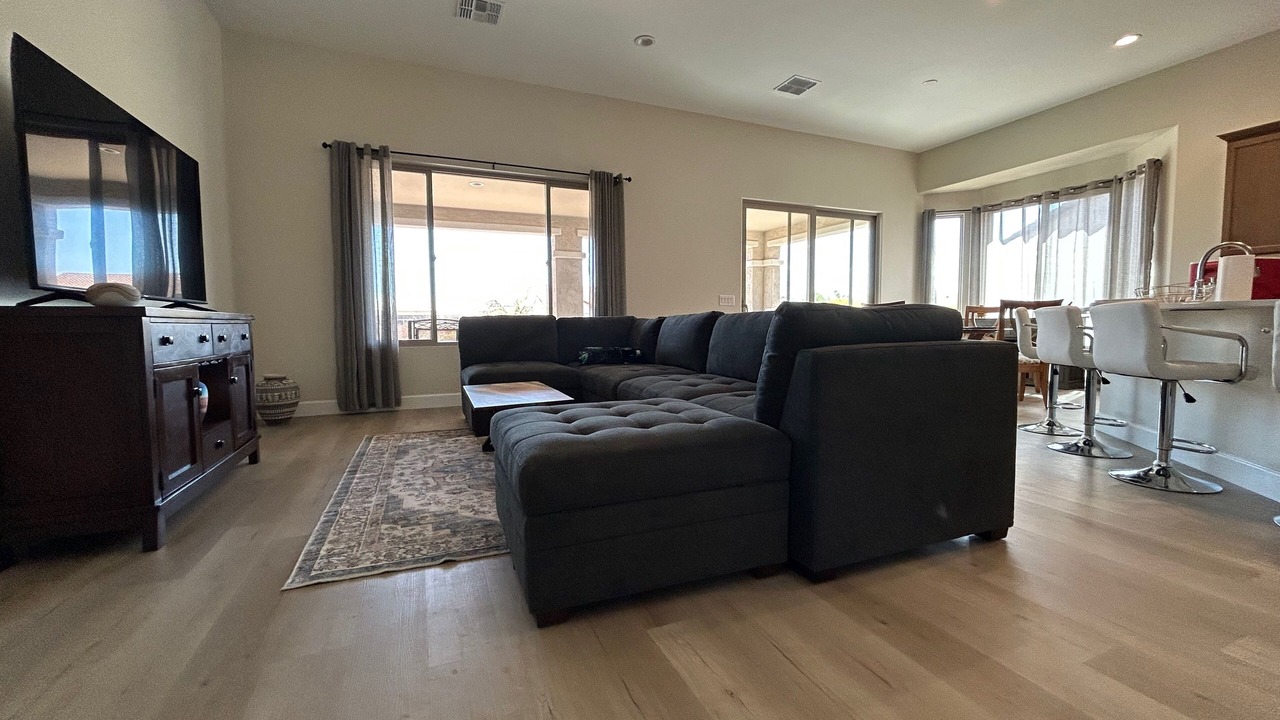 Photo of Livingroom in Quail Creek
