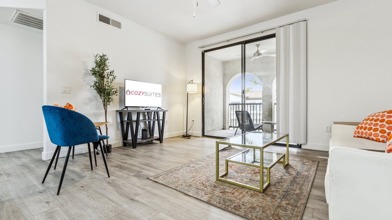 Photo of Livingroom in Glendale Sports and Entertainment District