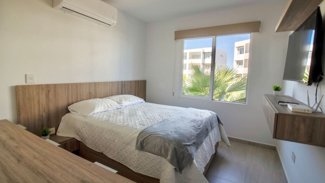 Photo of Bedroom in Cerritos