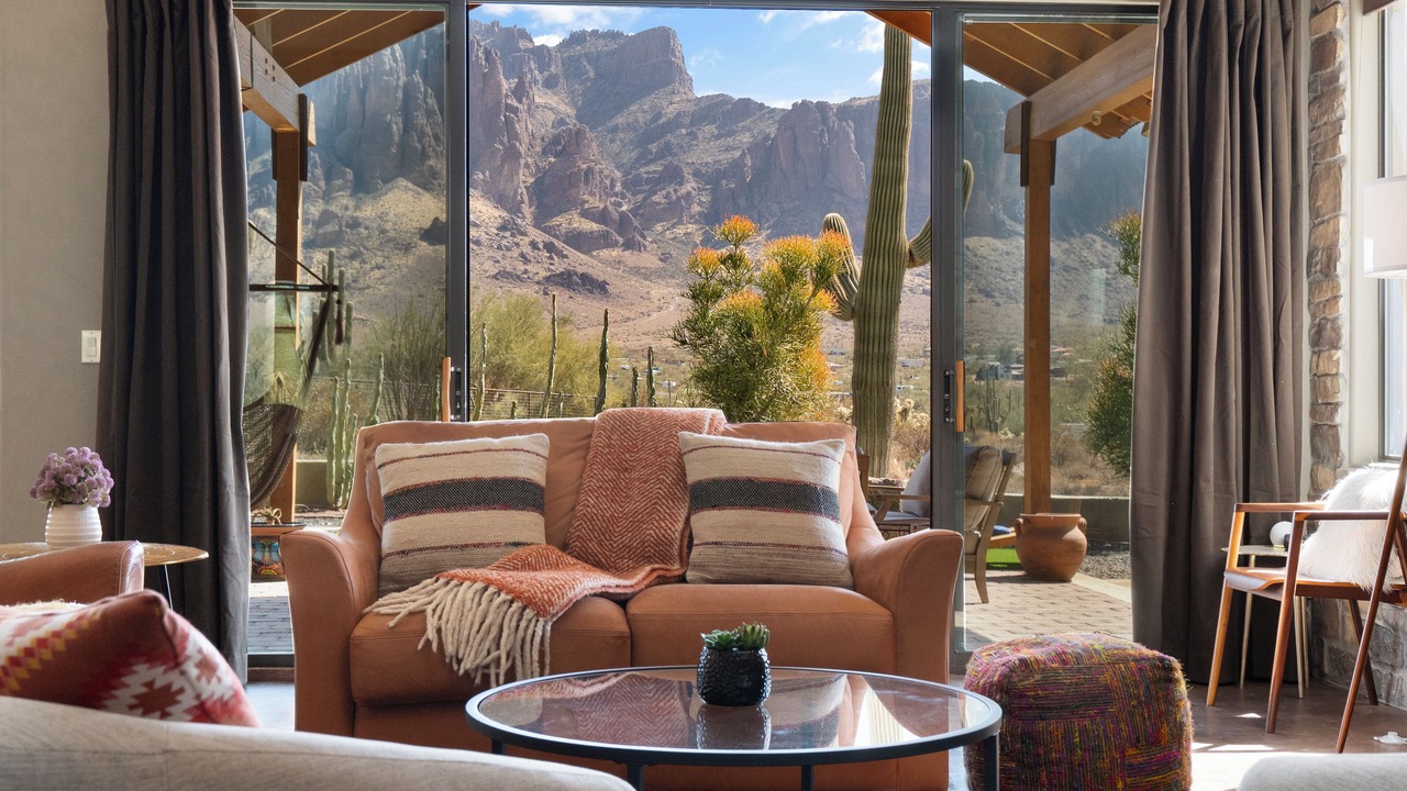 Photo of Livingroom in Apache Junction