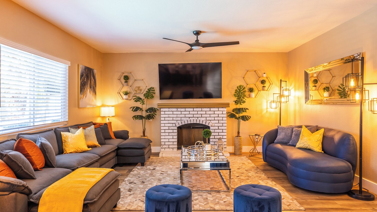 Photo of Livingroom in Covey