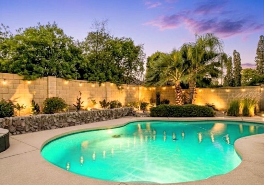 Photo of Outdoor in Covey
