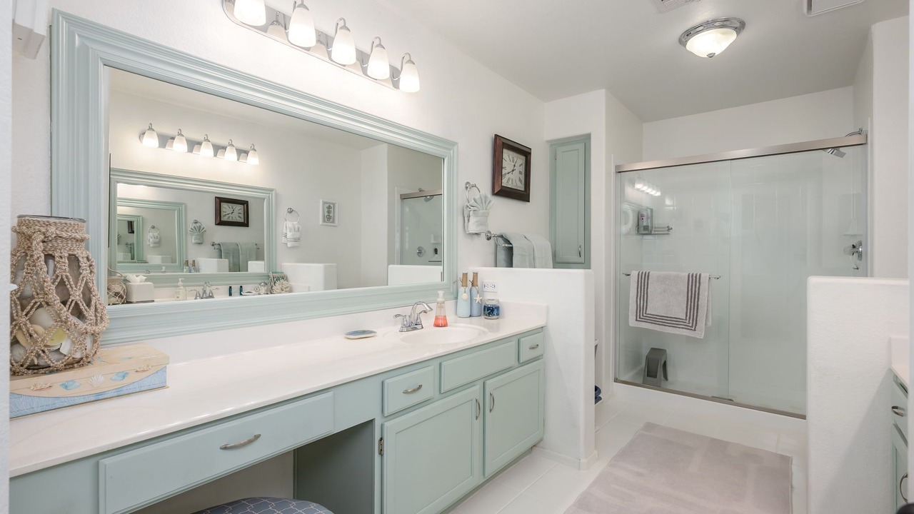 Photo of Bathroom in Villages Five