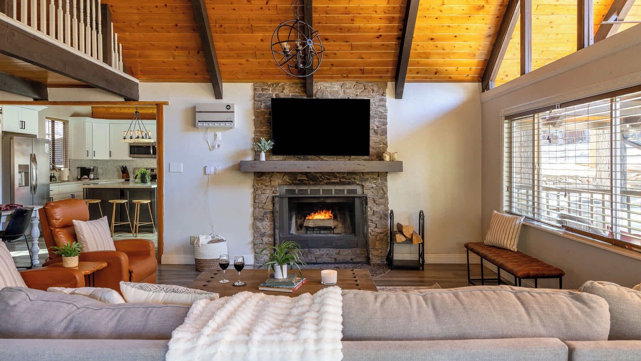 Photo of Livingroom in Munds Park