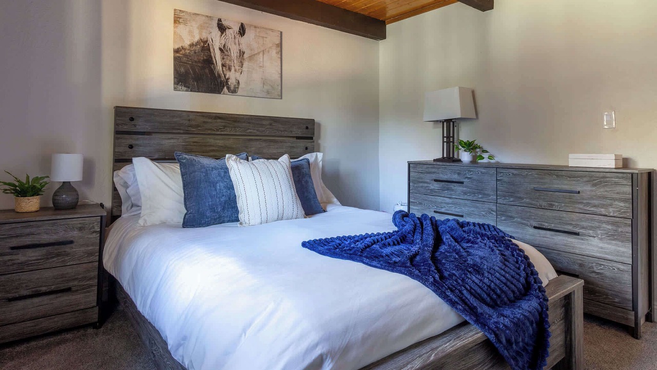 Photo of Bedroom in Munds Park