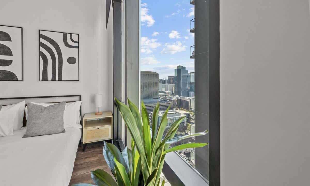 Photo of Bedroom in Evans Churchill
