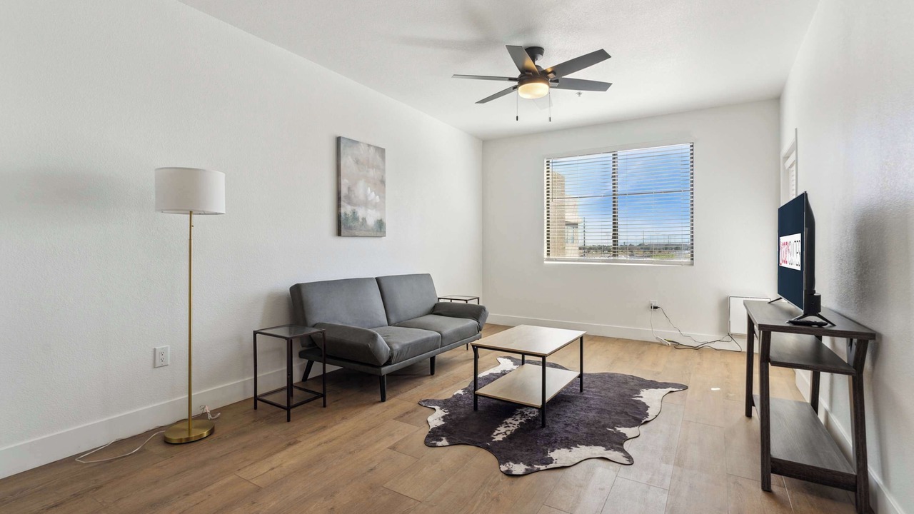 Photo of Livingroom in Glendale Sports and Entertainment District