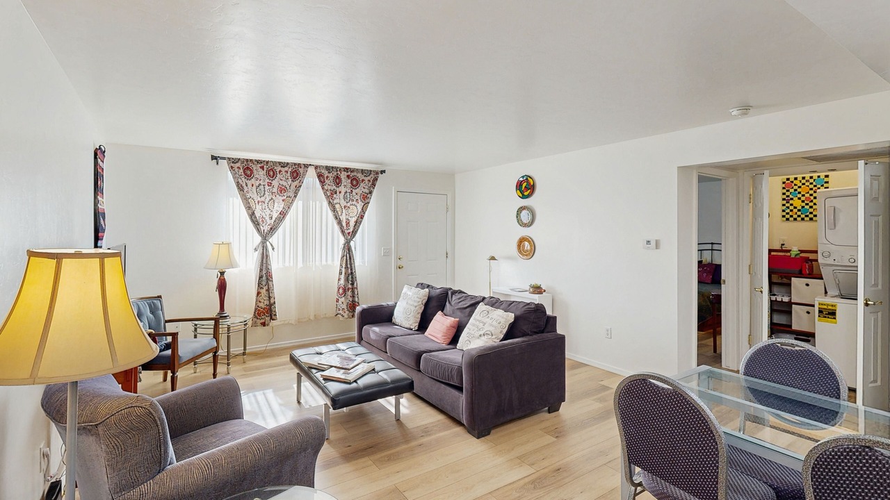Photo of Livingroom in Menlo Park