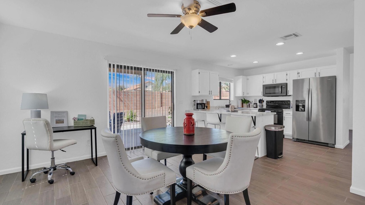 Photo of Kitchen in The Villages Of La Canada