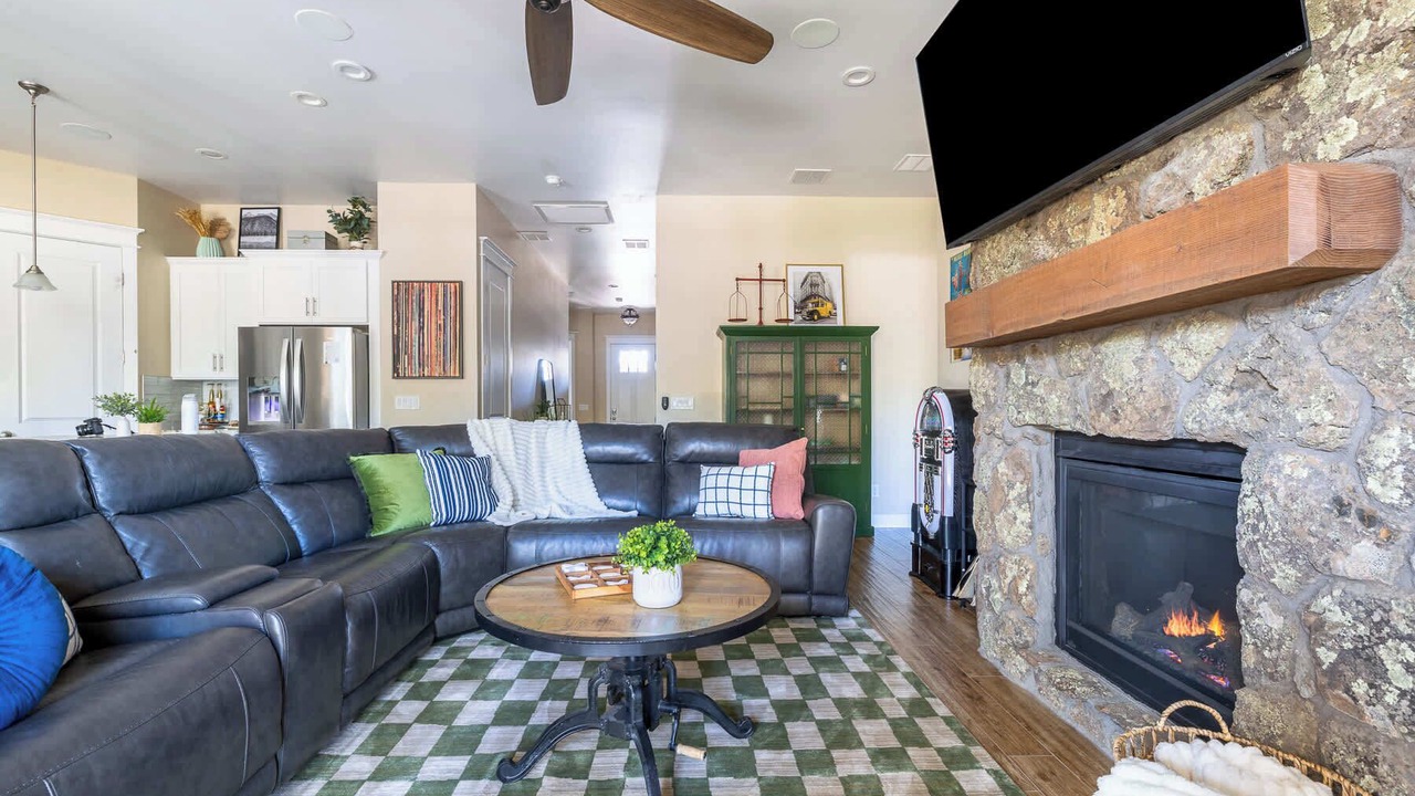 Photo of Livingroom in Flagstaff