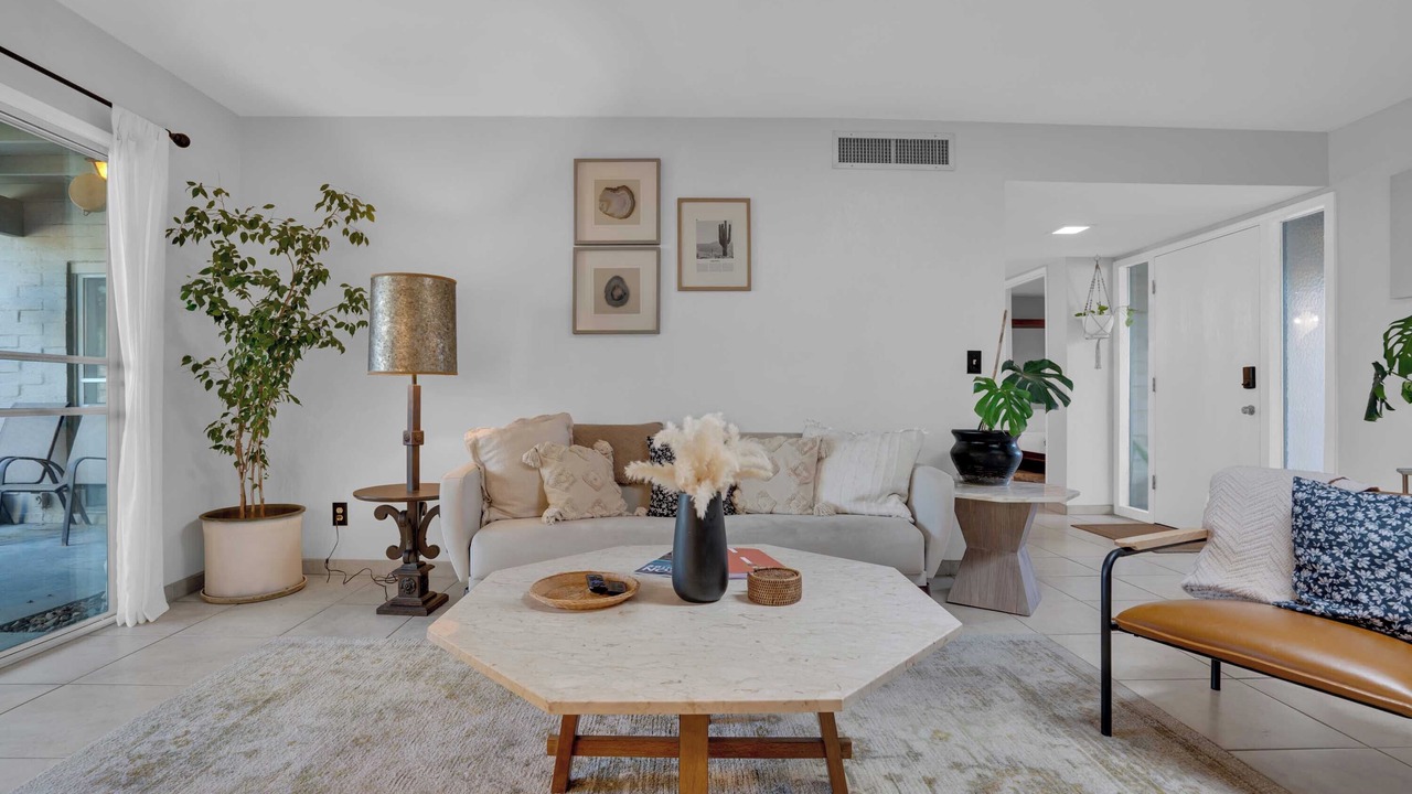 Photo of Livingroom in Tucson