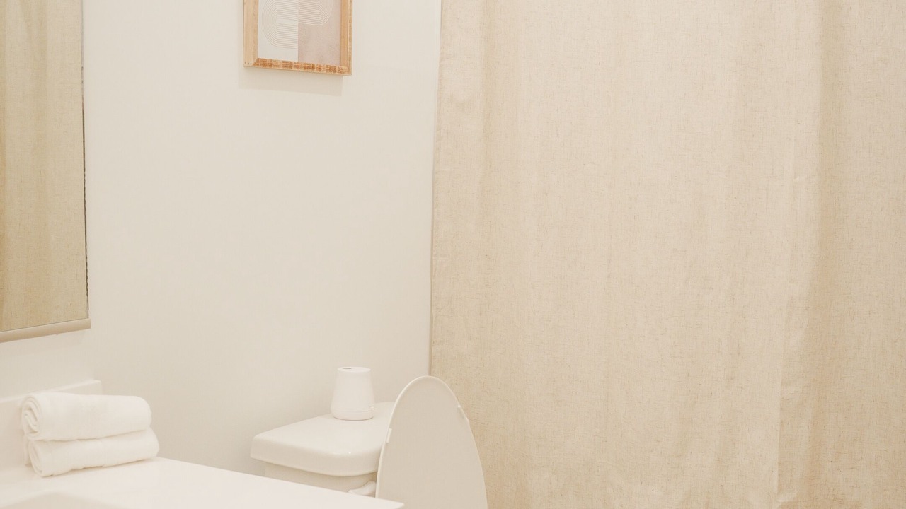 Photo of Bathroom in Glendale