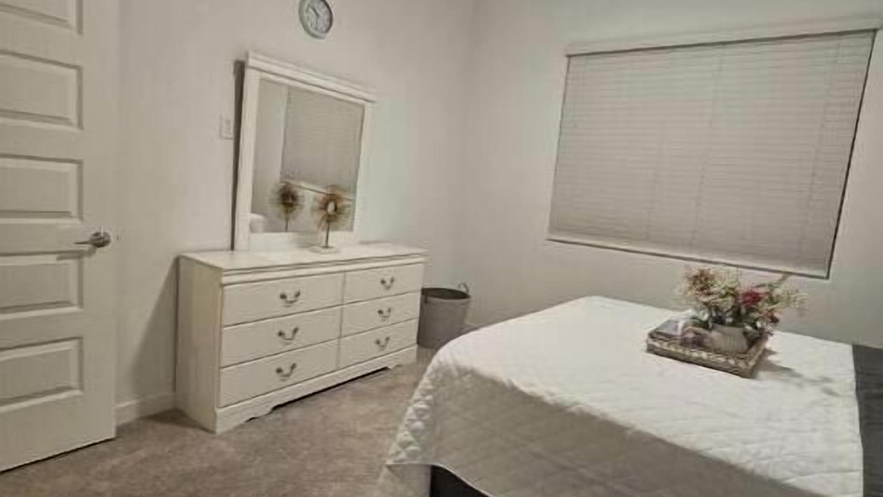 Photo of Bedroom in Maryvale