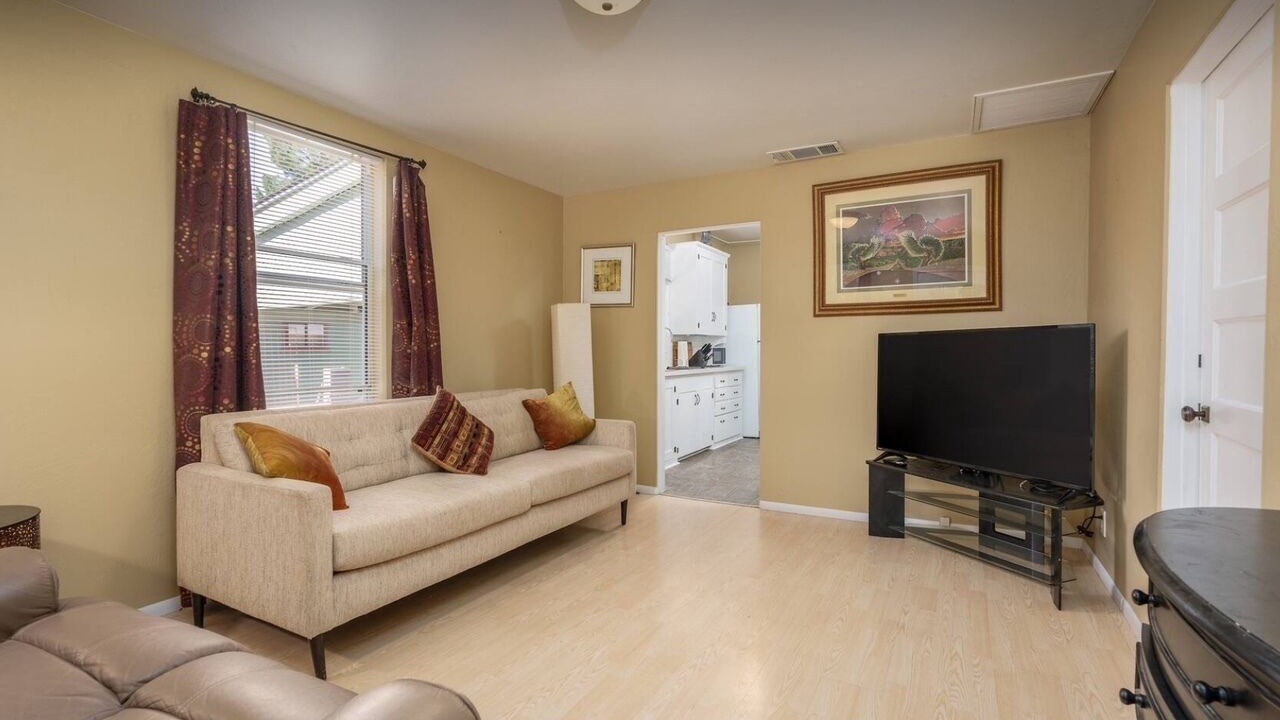 Photo of Livingroom in Cottonwood