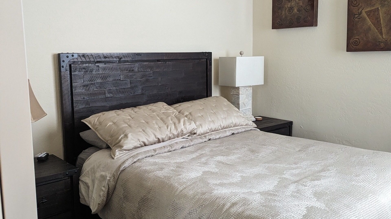Photo of Bedroom in Gold Canyon